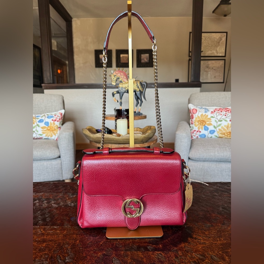 Red Gucci shoulder/crossbody with COA